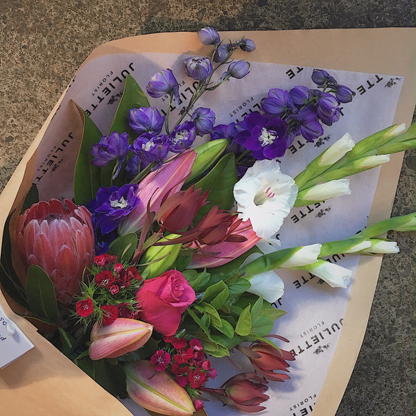 Brown Paper Flowers Delivered Wellington Florist – Juliette Florist