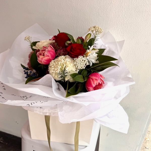 flowers in a bag gift florist wellington ngaio khandallah delivery