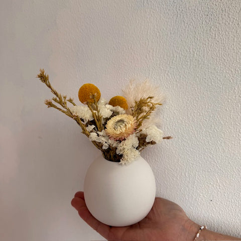 'Mina' - Dried Flowers in Ceramic Vase