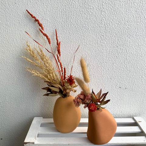 'Bobby' Ceramic Vase Set with Dried Flowers
