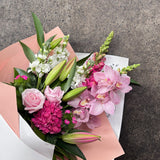 pink flowers florist wellington te aro same day delivery karori kelburn ngaio brooklyn island bay lyall bay kilbirnie lower hutt