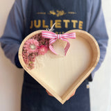 valentines day gift, same day valentines flowers, florist wellington, paremata, plimmerton, aotea, titahi bay, whitby, petone, moera, days bay, lowry bay, york bay, eastbourne, seaview, valentines day flower delivery, waiwhetu, warterloo, belmond, tirohanga