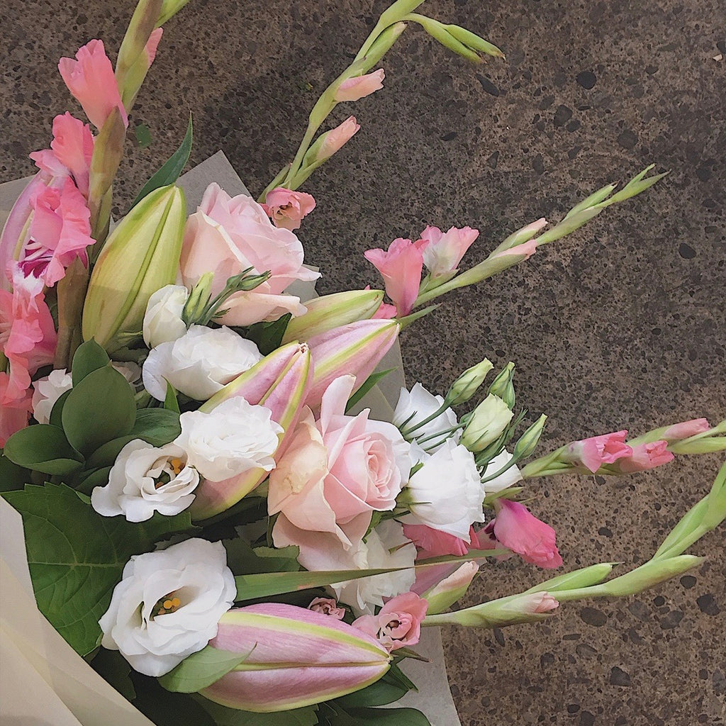 flowers delivered wellington hospital karori